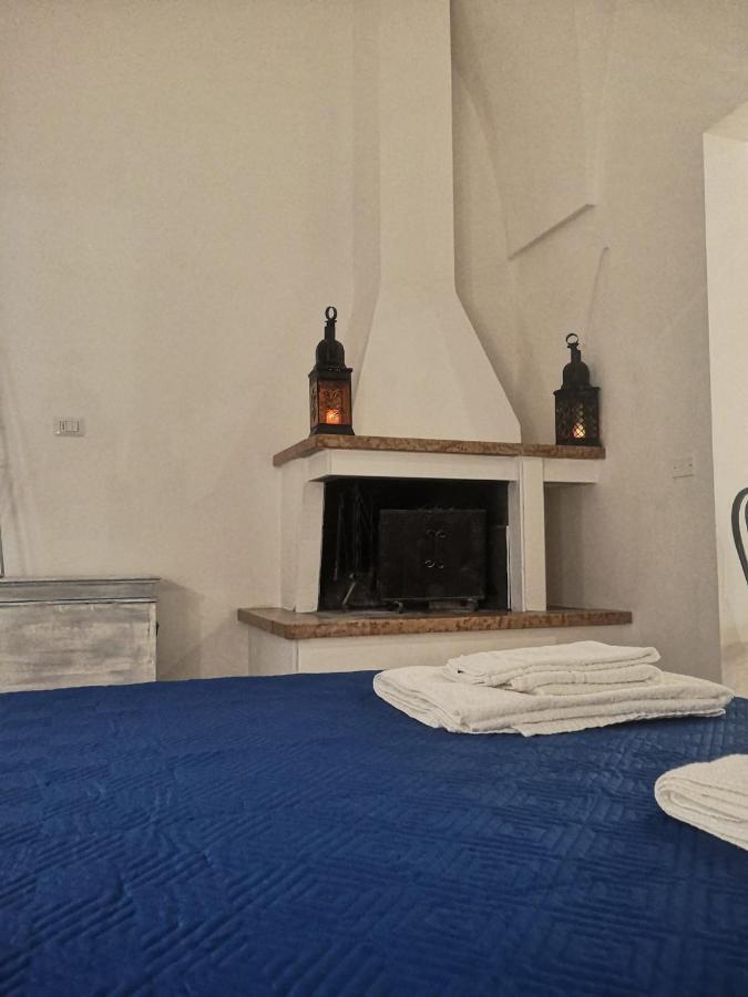 Delcicer Casa Vacanze O Camera Privata กาลาตีนา ภายนอก รูปภาพ