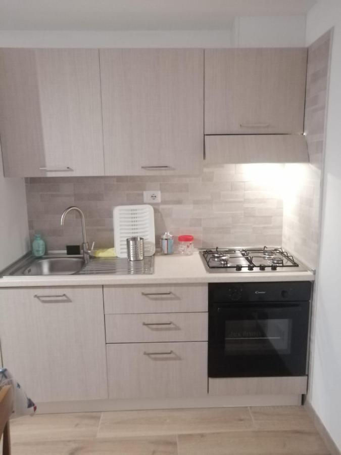 Delcicer Casa Vacanze O Camera Privata กาลาตีนา ภายนอก รูปภาพ